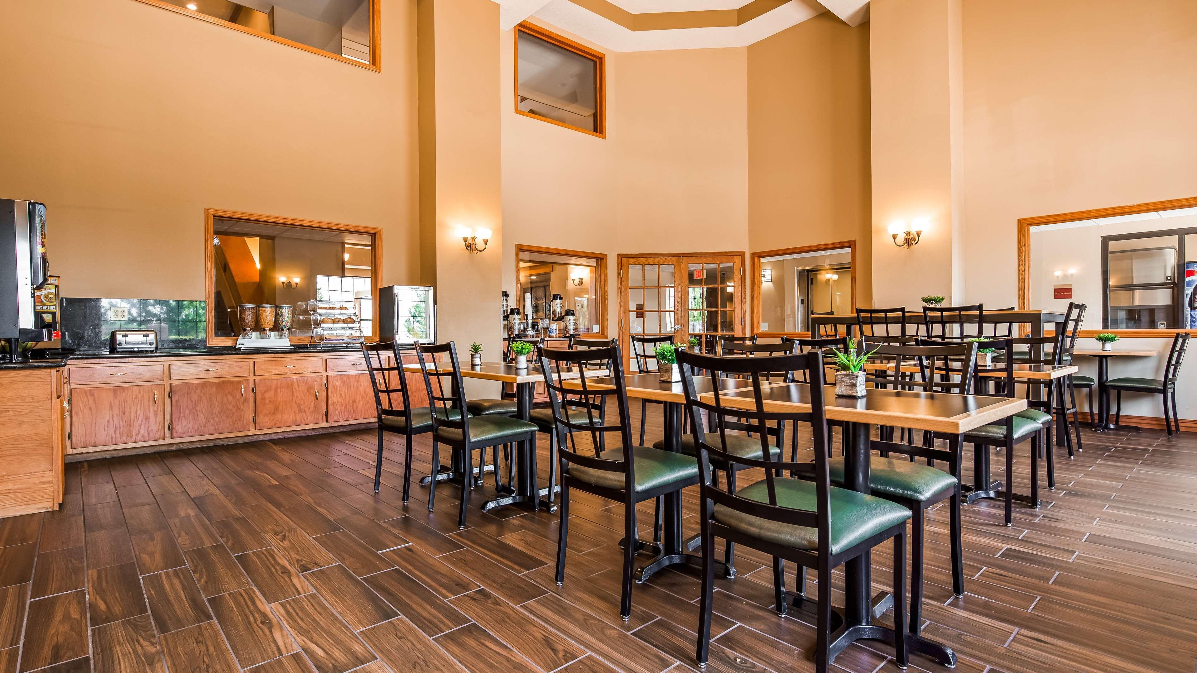 Best Western Locust Grove Inn & Suites מראה חיצוני תמונה