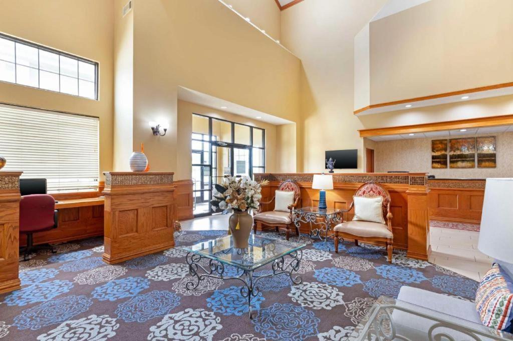 Best Western Locust Grove Inn & Suites מראה חיצוני תמונה