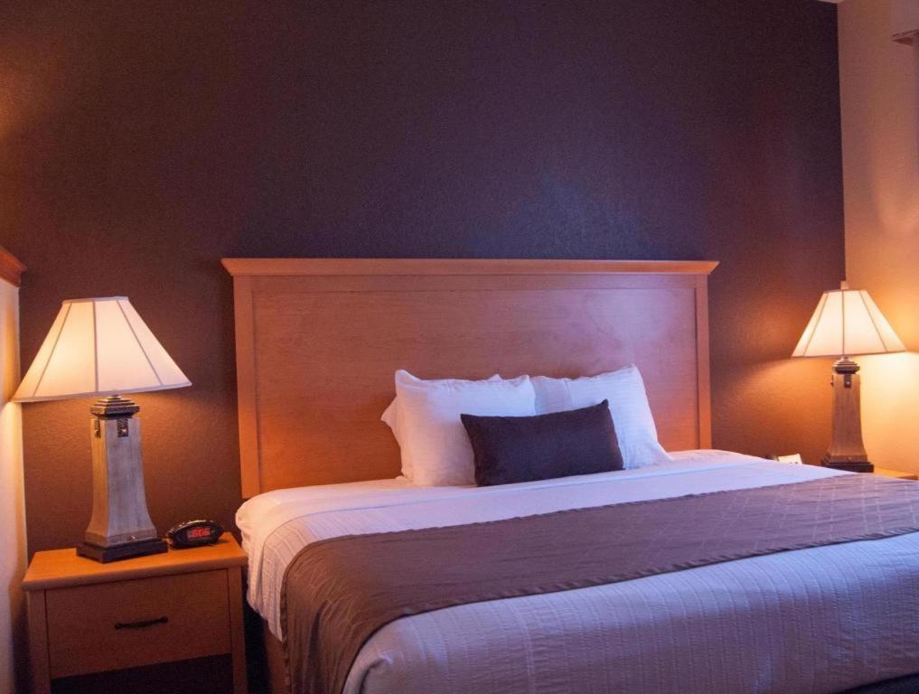 Best Western Locust Grove Inn & Suites מראה חיצוני תמונה