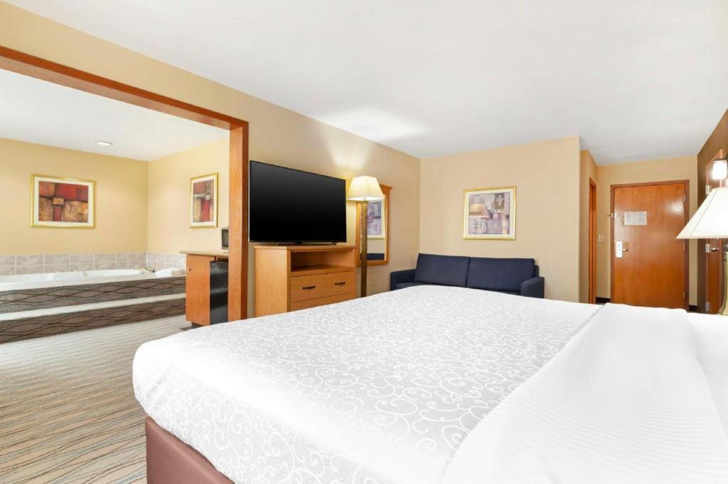 Best Western Locust Grove Inn & Suites מראה חיצוני תמונה
